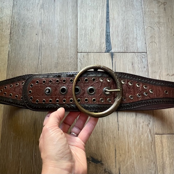 Boho brown belt with beautiful patterns - Picture 2 of 3
